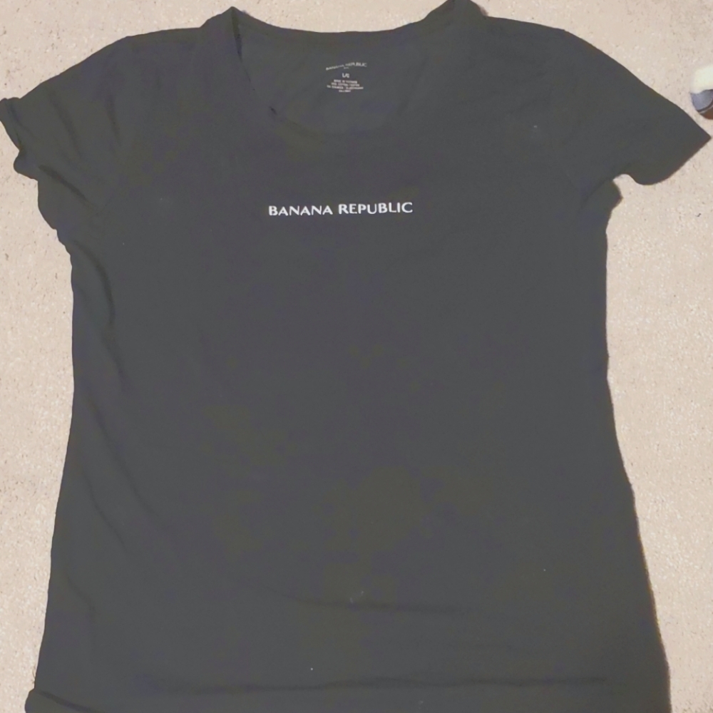 🔴Banana Republic large black ladies baby tee